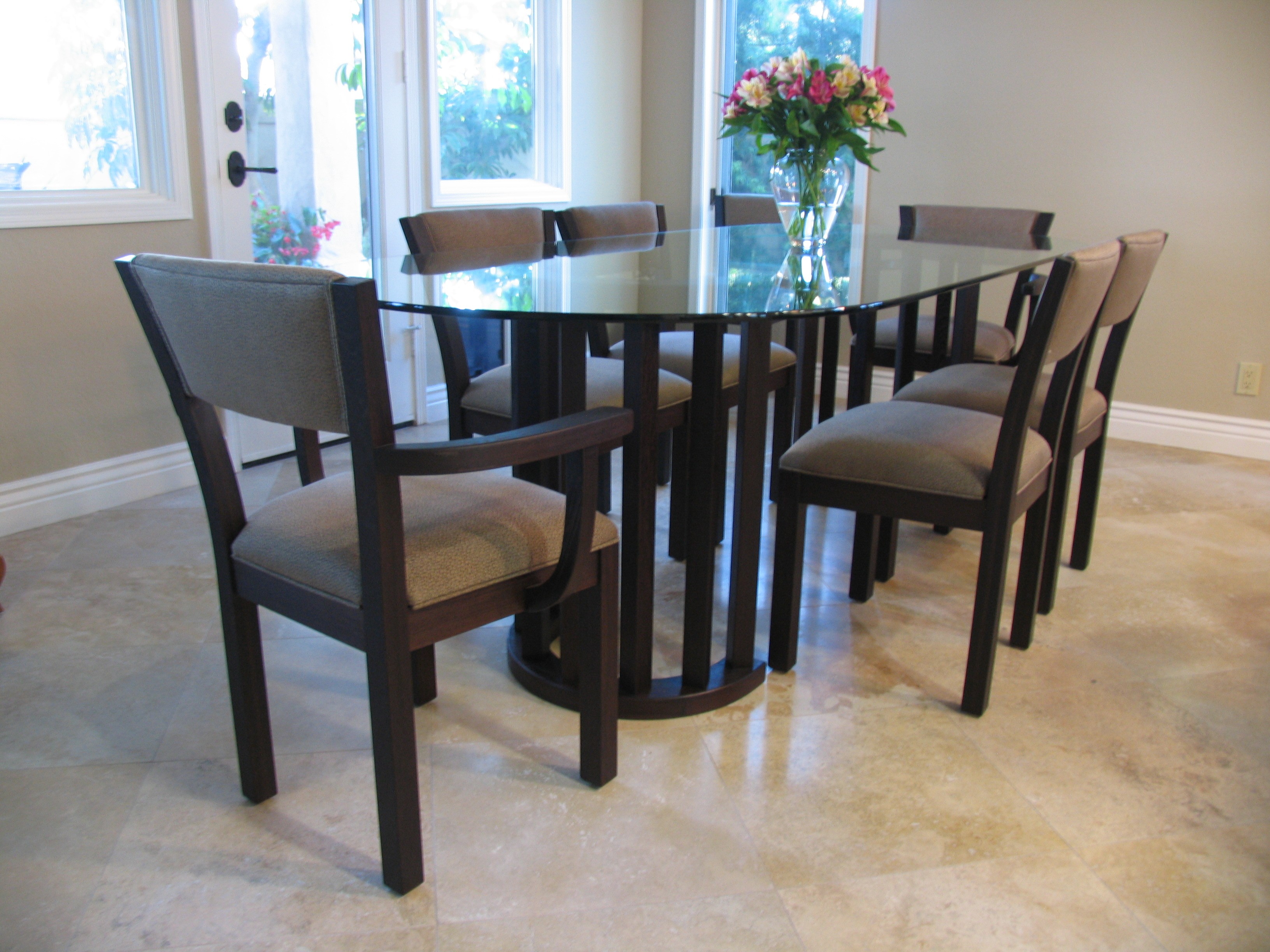 Walnut dining table & chairs (wenge + glass)